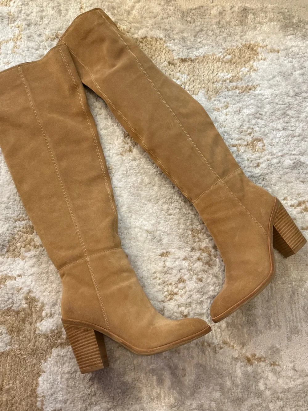 Women's Tall Suede Block Heel Boots in Camel / Tan